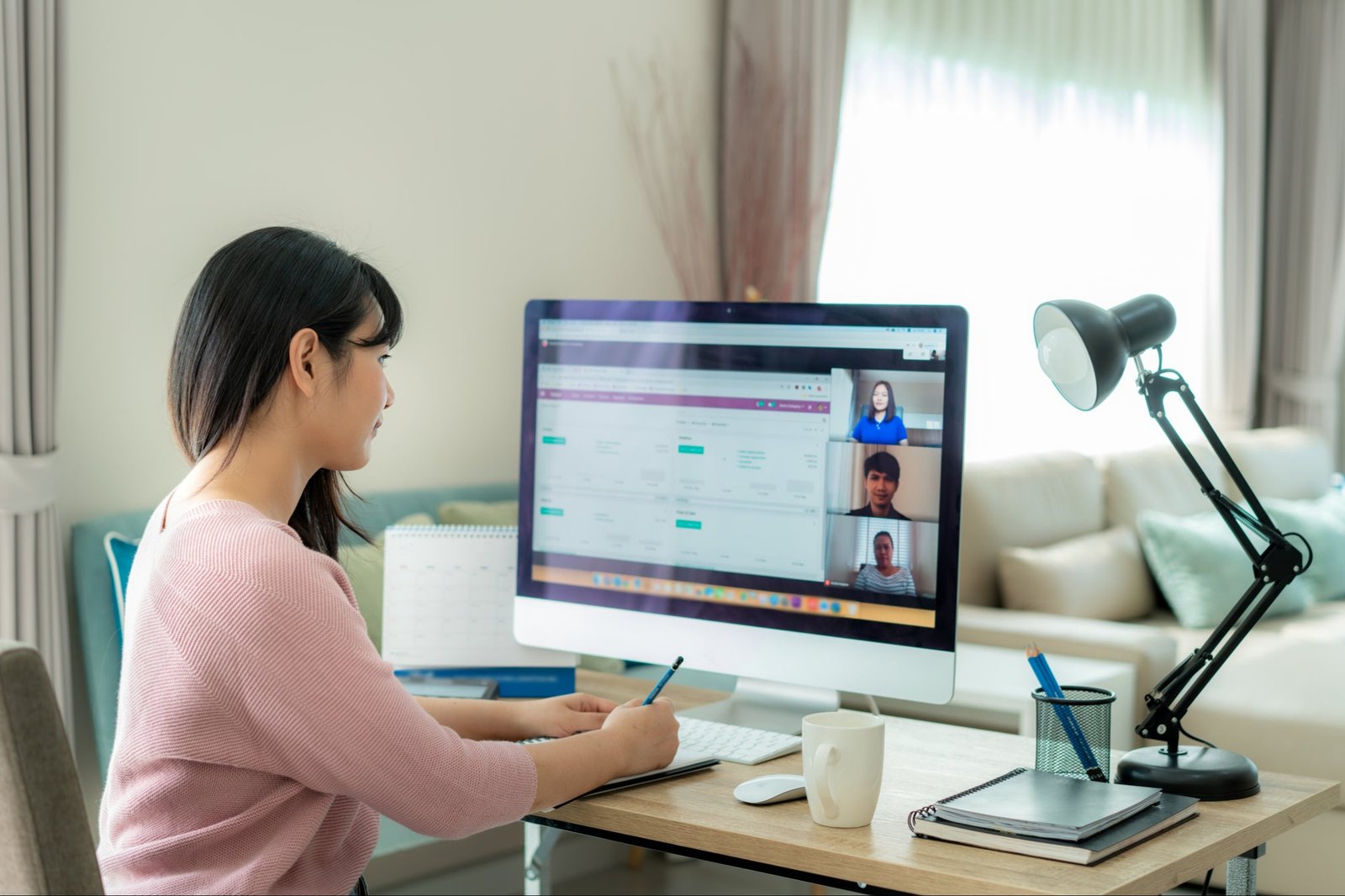 Remote Teams: Unleashing the Power of Technology for High-Performing Teams"