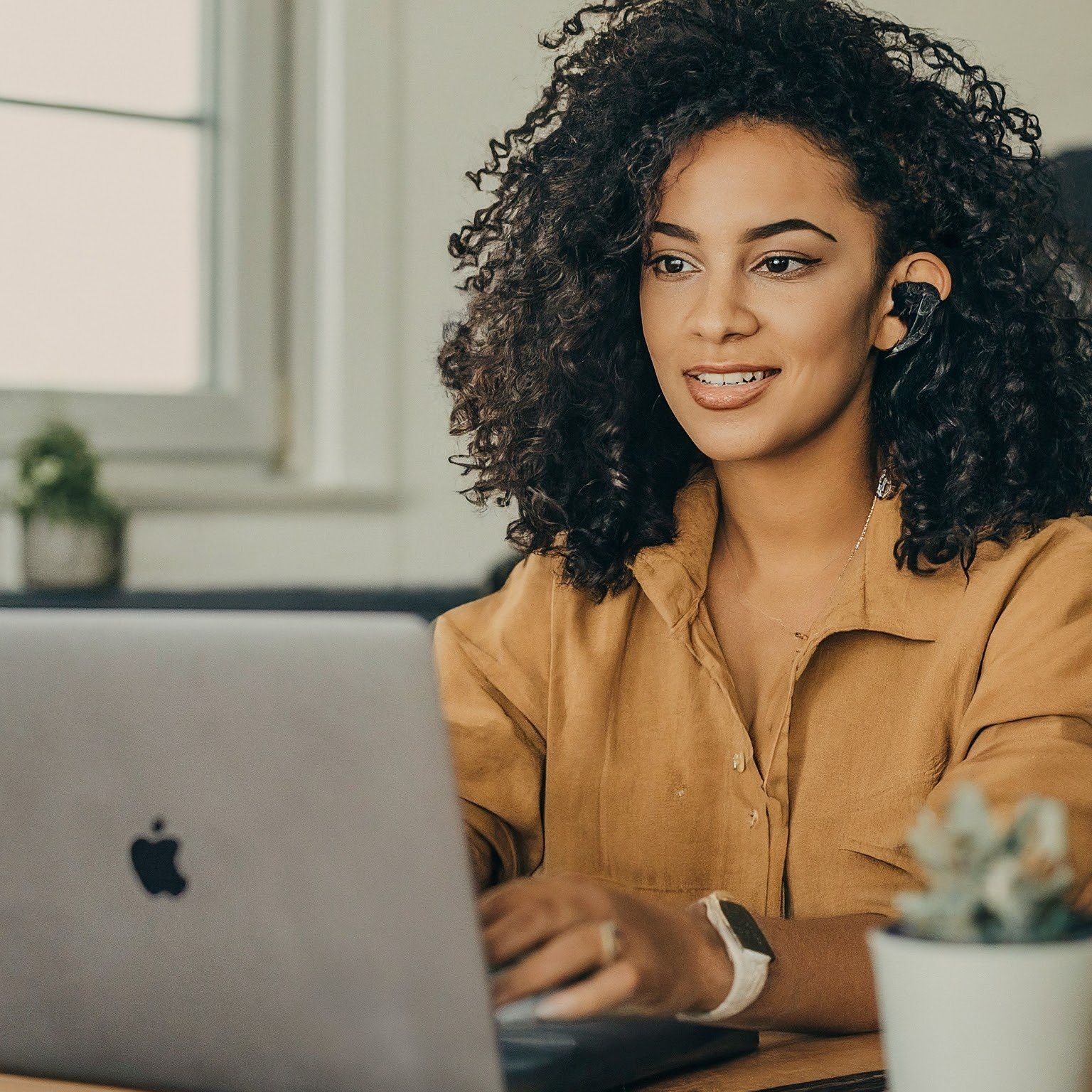 How To Avoid Distractions and Stay Focused When Working remotely : Top tech remote jobs